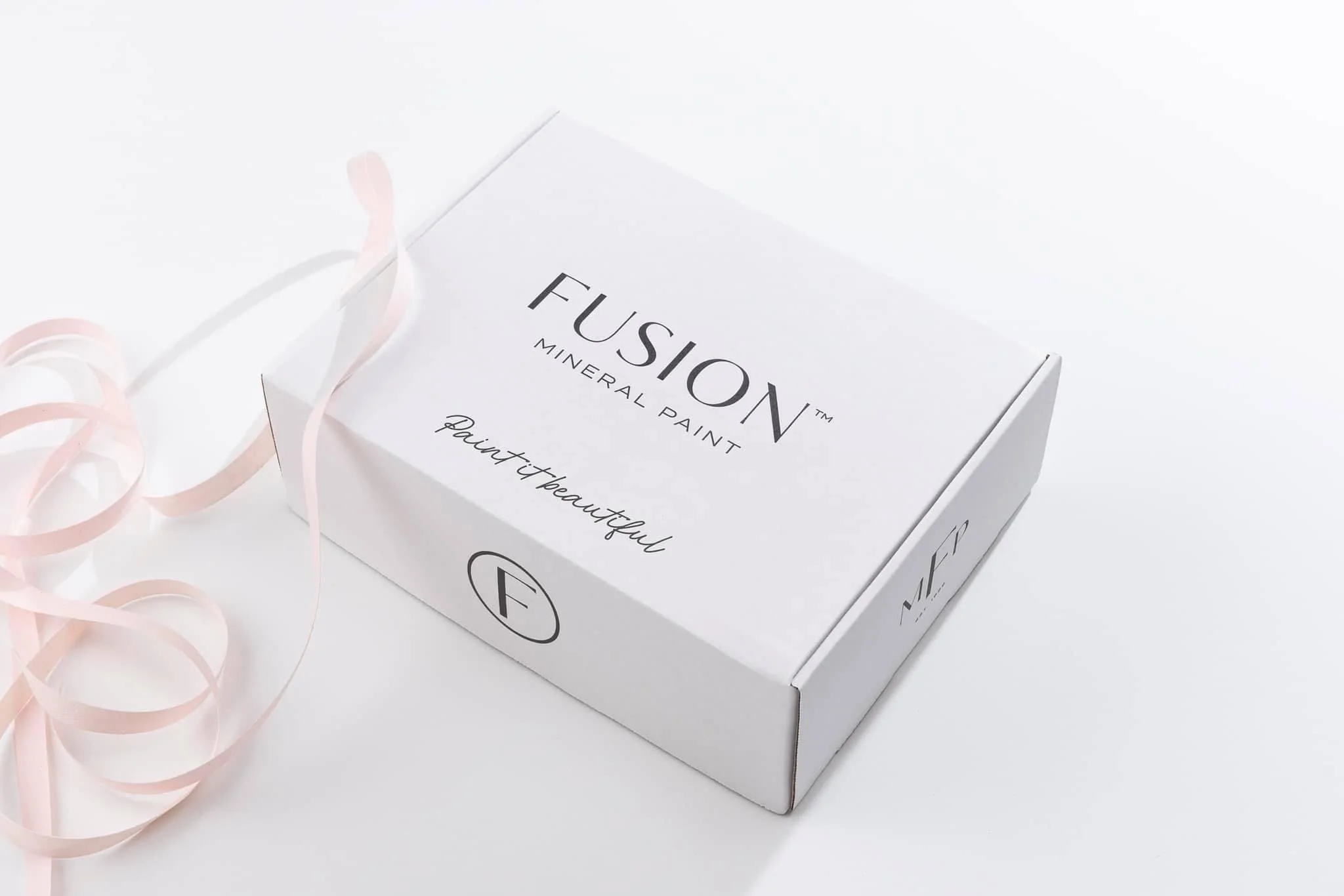 Fusion⢠Mineral Paint branded gift boxes - Image 3